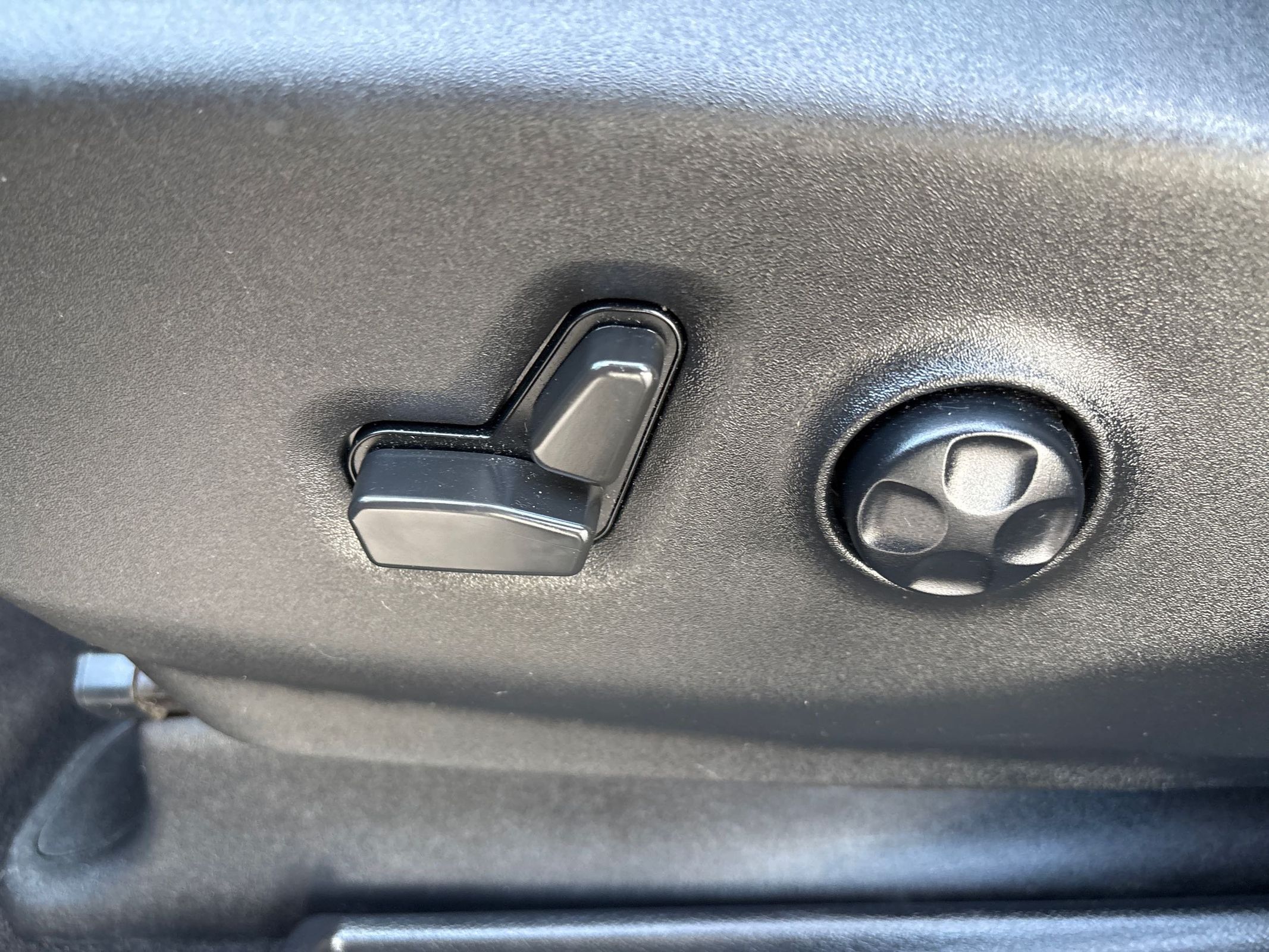 2021 Chrysler Pacifica Touring L - Photo 12