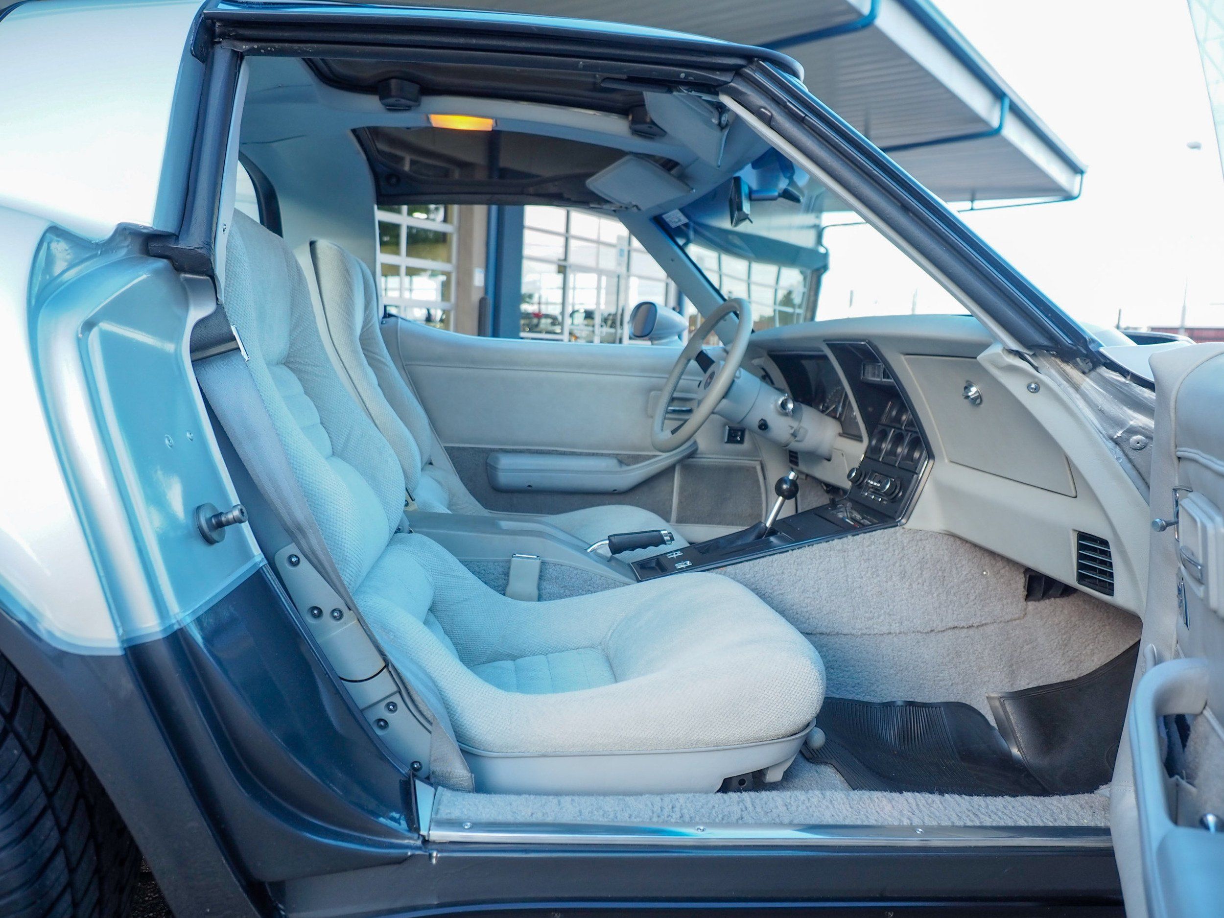 1982 Chevrolet Corvette Silver 