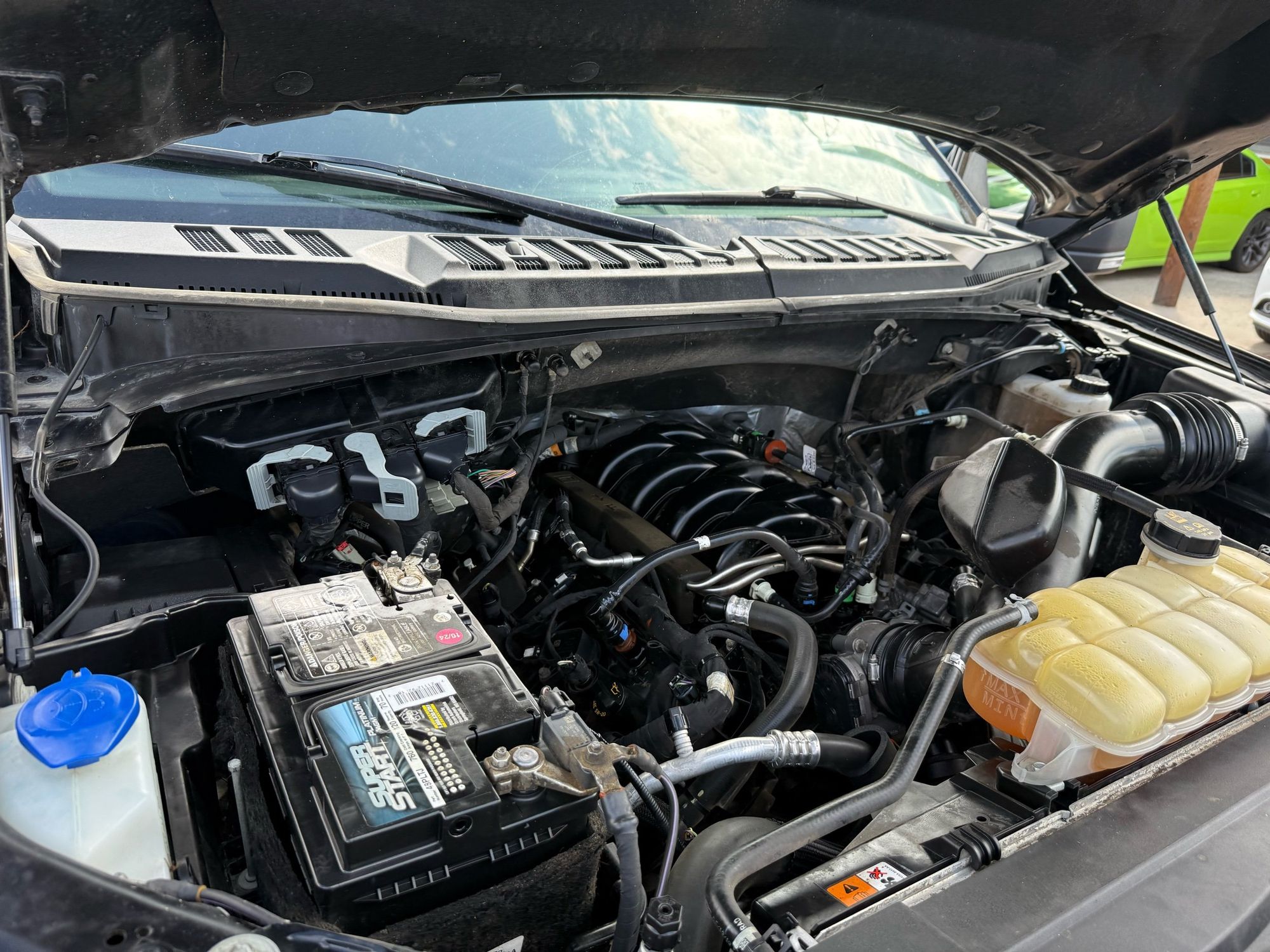 2019 Ford F-150 XLT photo 30