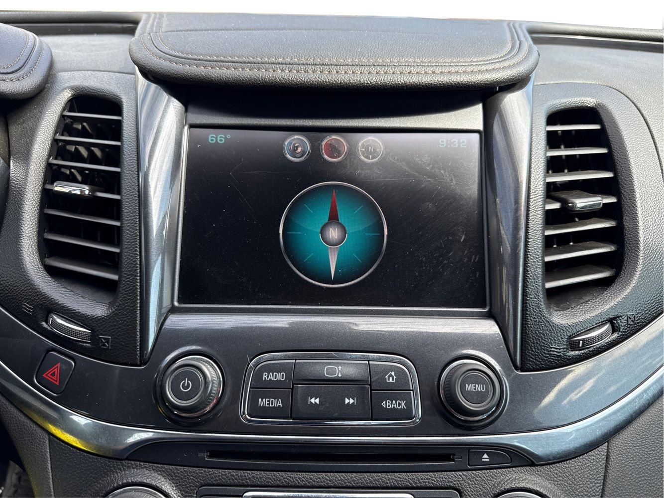 2015 Chevrolet Impala 1LT photo 16