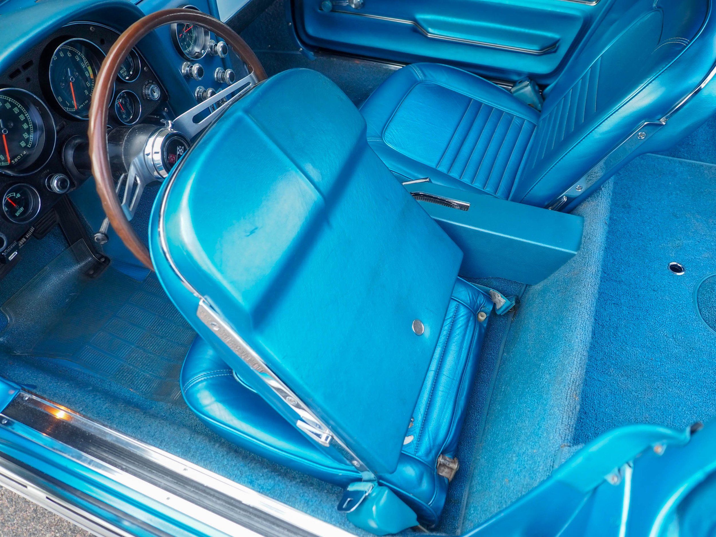 1967 Chevrolet Corvette Blue 