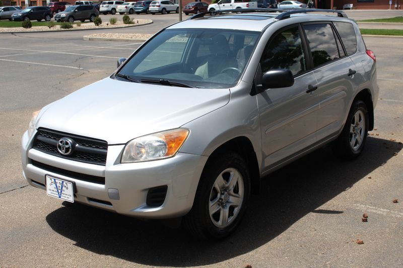 2010 Toyota RAV4 Photos