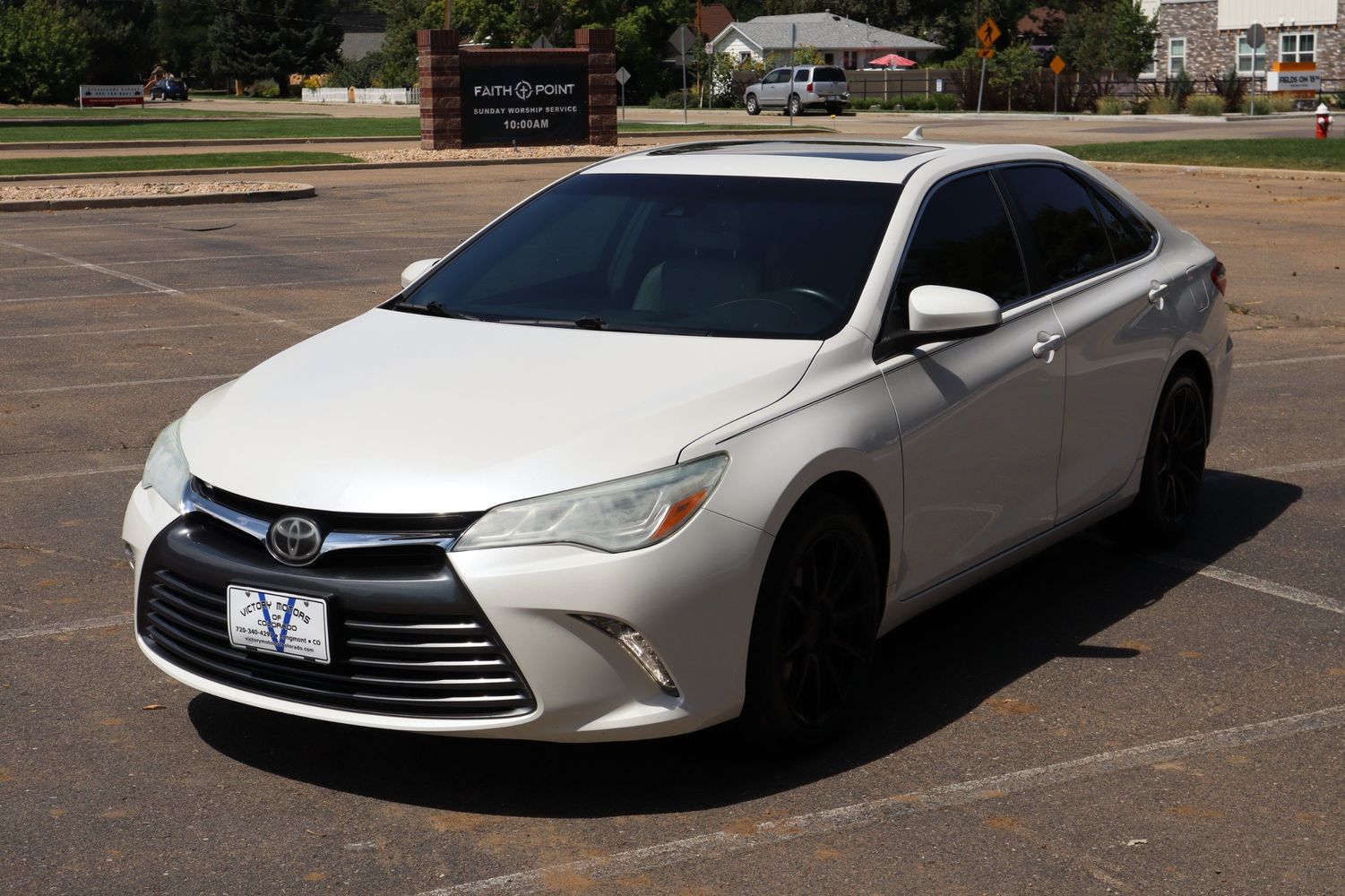 2015 Toyota Camry XLE V6 Victory Motors of Colorado