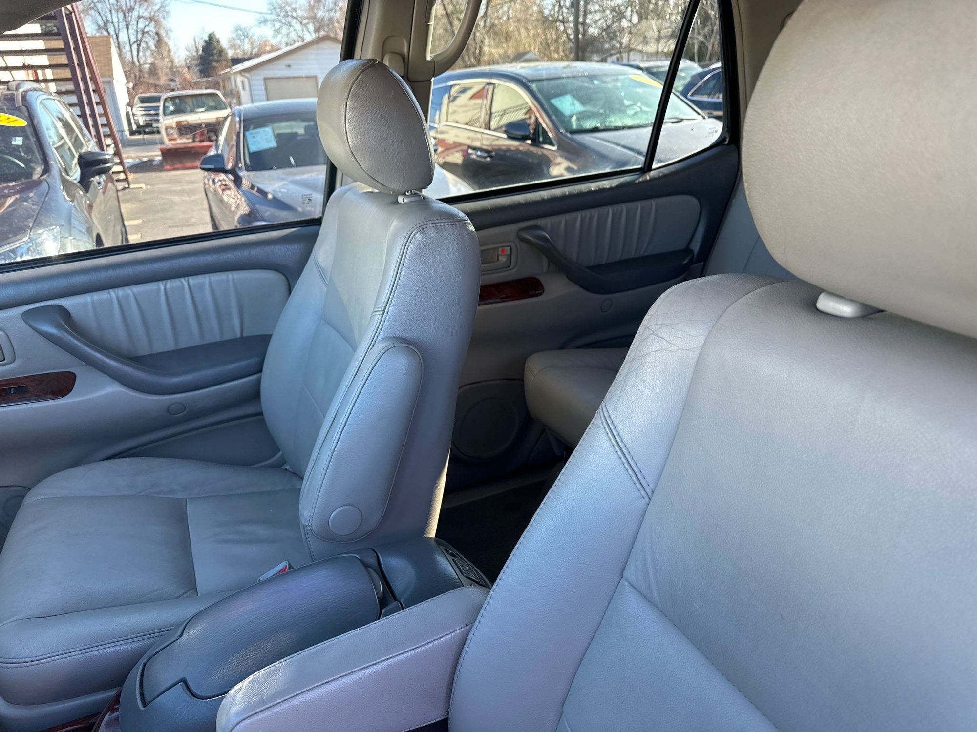 2007 Toyota Sequoia Limited photo 22