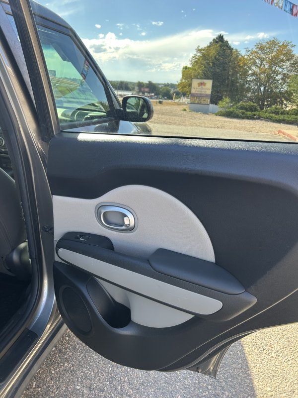 2017 Kia Soul Base - Photo 10