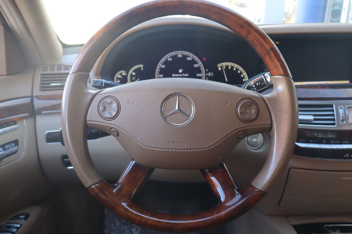 2008 Mercedes-Benz S-Class S 550 4MATIC