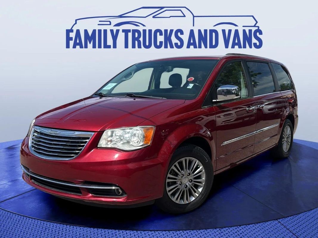 Red 2015 Chrysler Town & Country Touring-L FWD Minivan Front-Wheel Drive 6-Speed Automatic