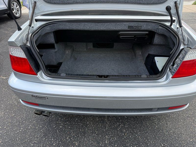 2006 BMW 3 Series 330i - Photo 6