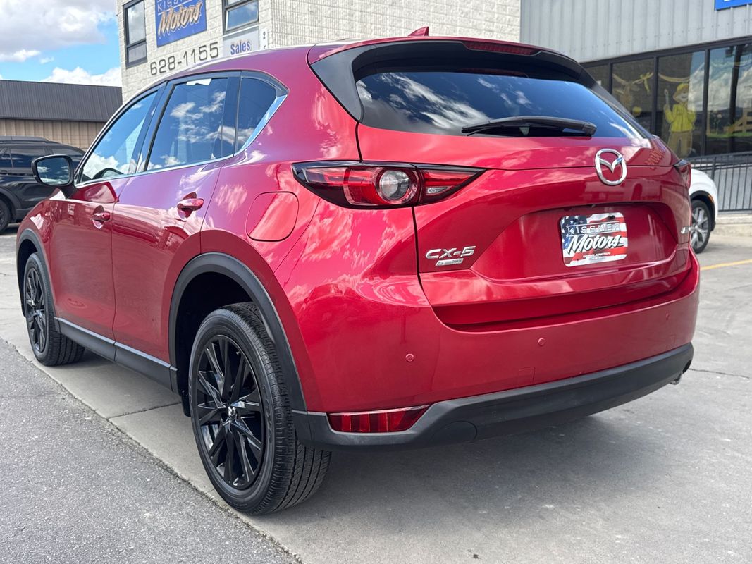 View vehicle photo 4