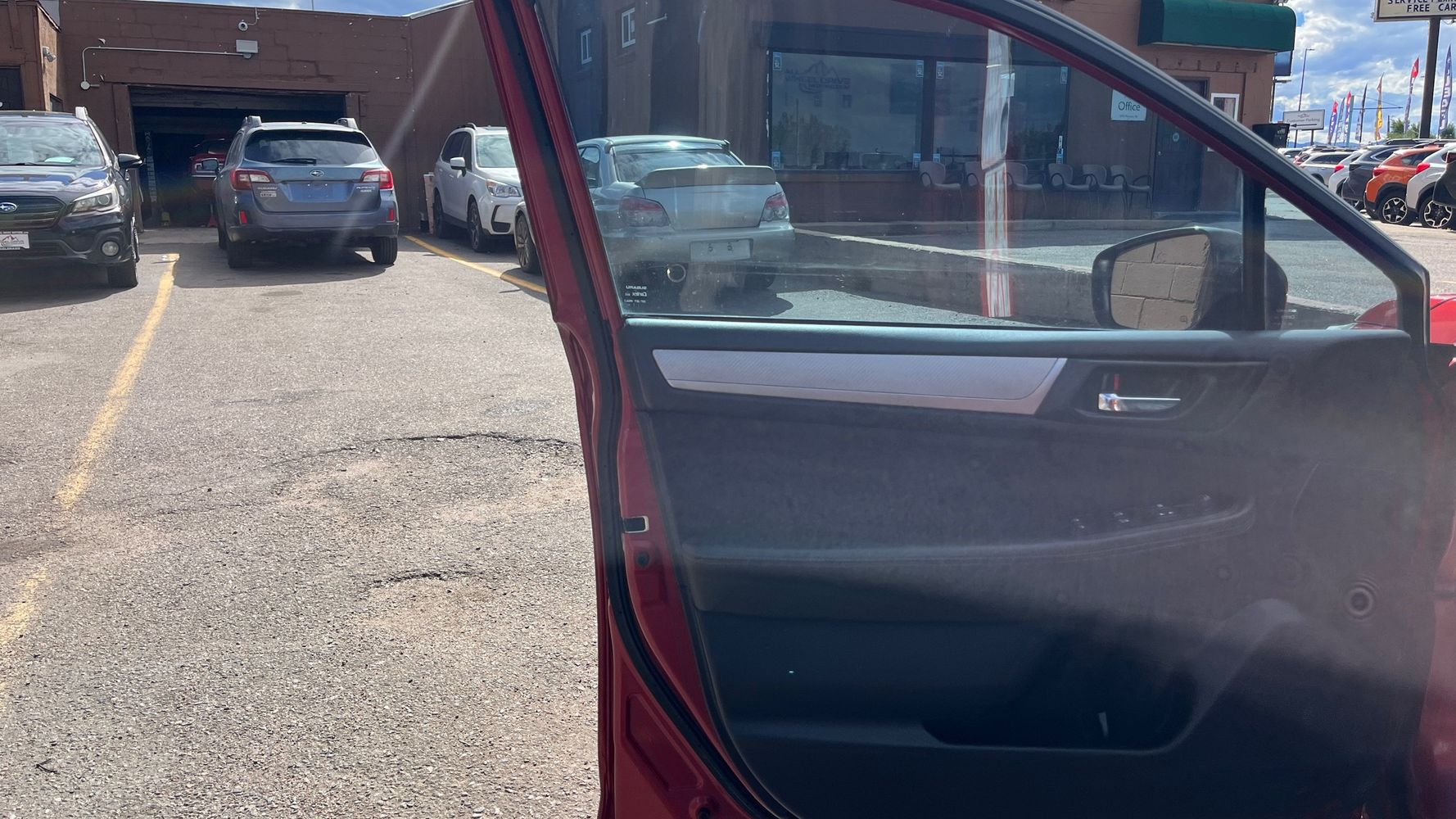 2018 Subaru Legacy 2.5i Premium photo 10