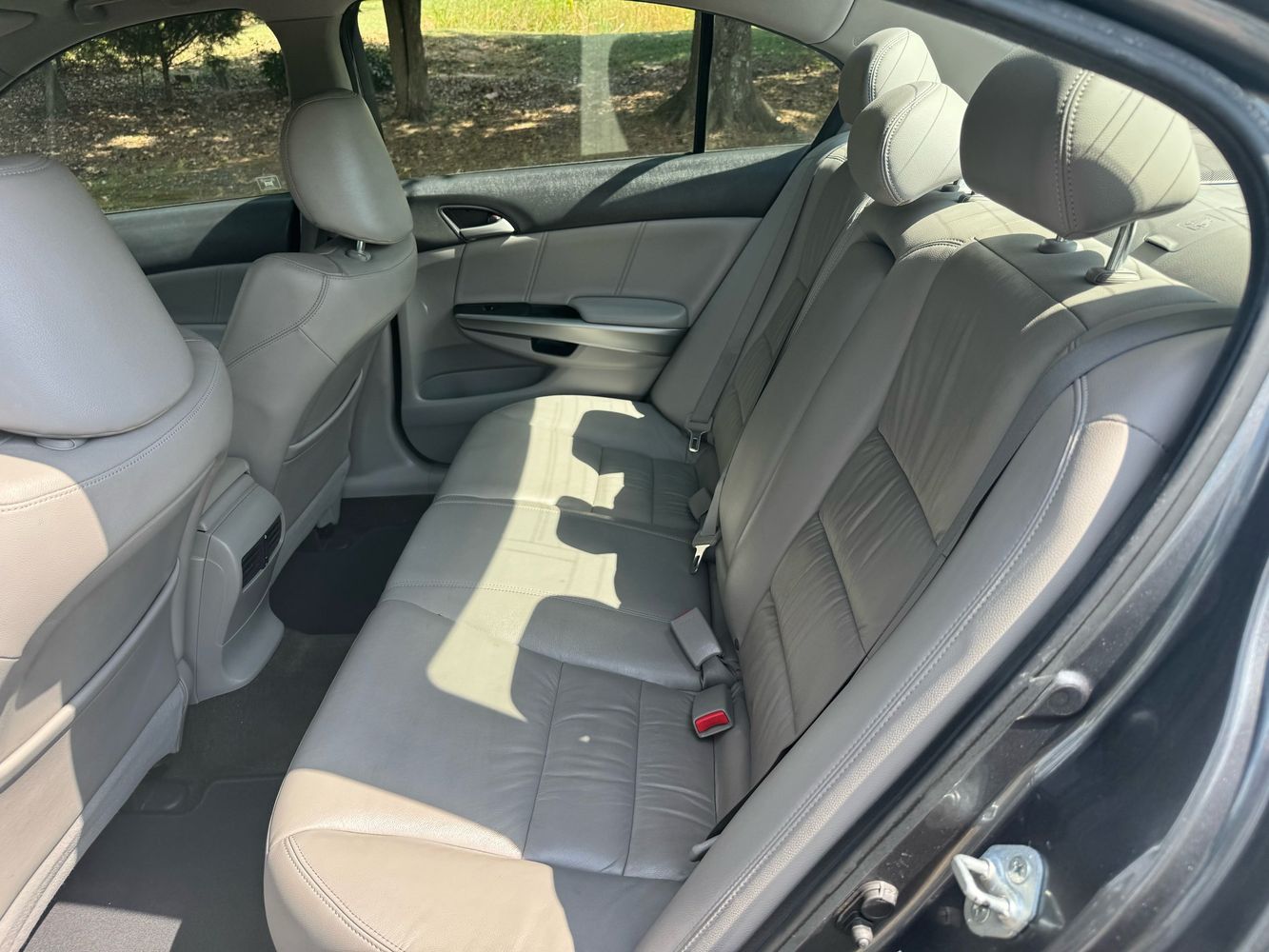 2010 Honda Accord EX-L V6 photo 22