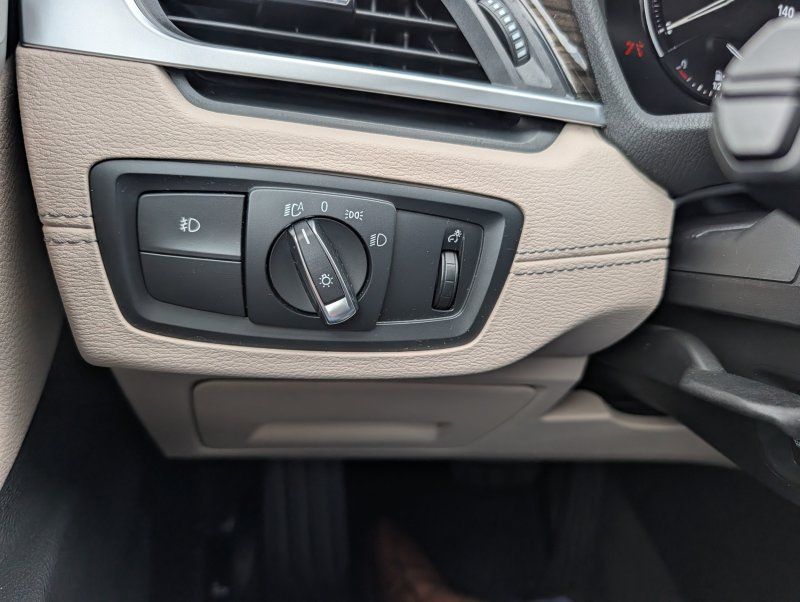 2020 BMW X1 28i - Photo 16