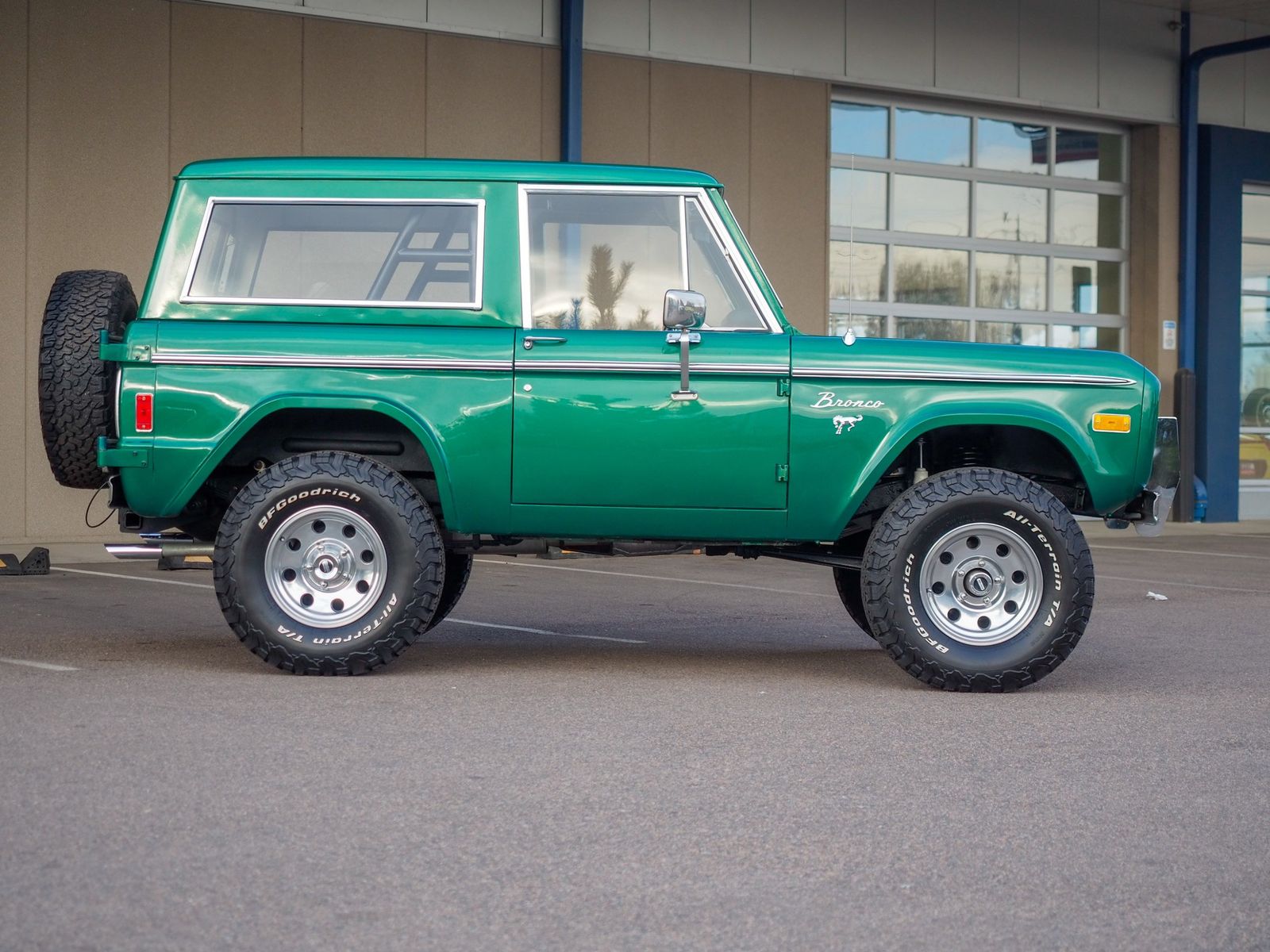 1977 Ford Bronco 7