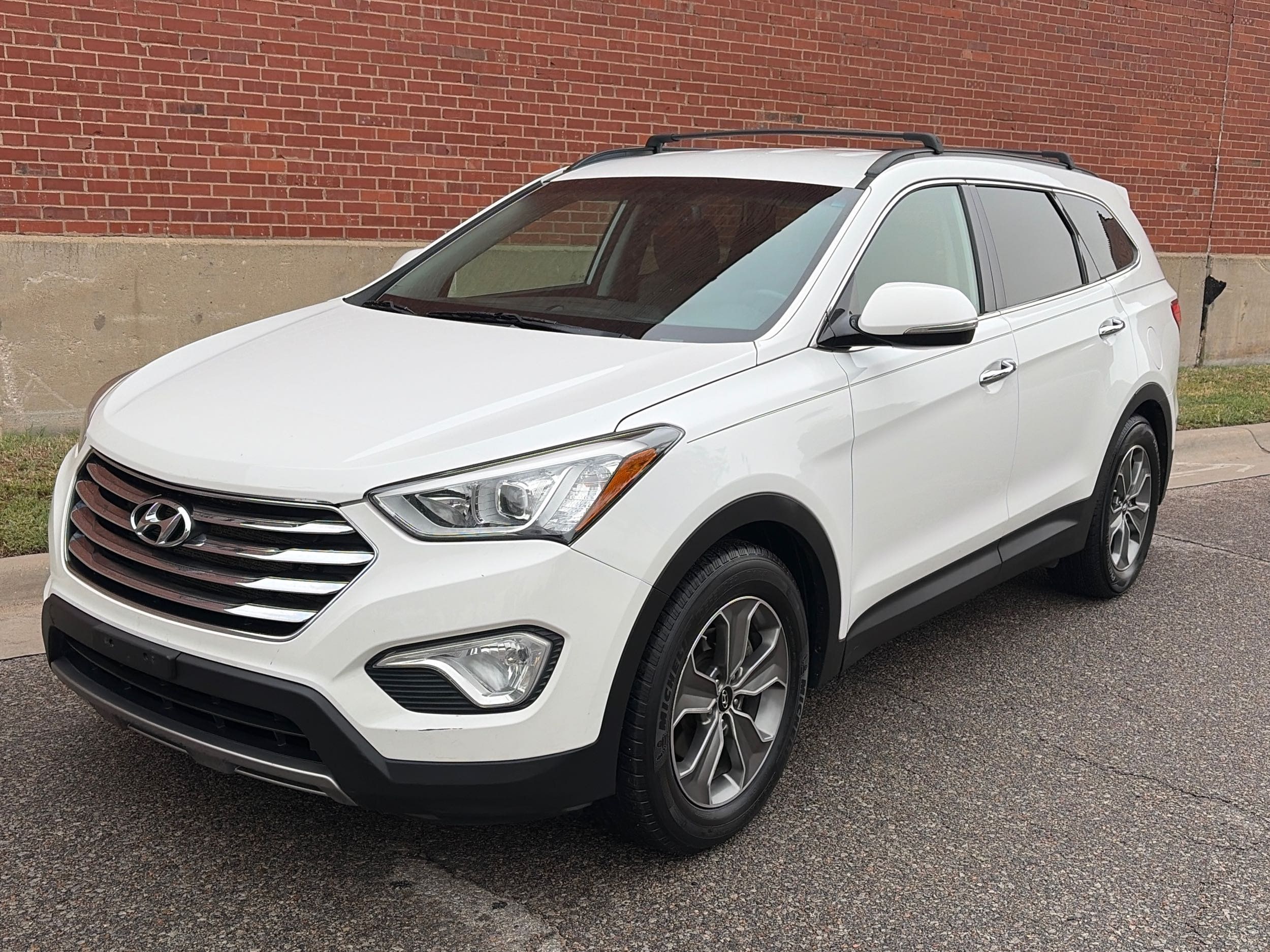 2014 Hyundai Santa Fe GLS AWD's photo