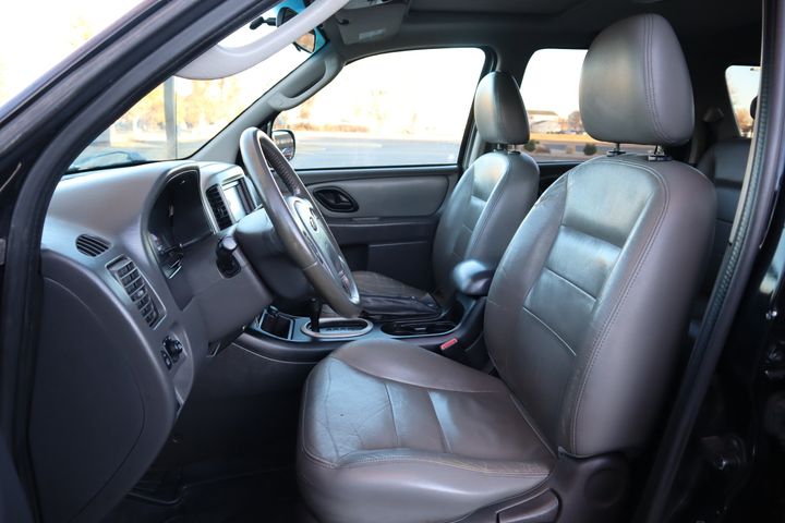 2007 Ford Escape XLT | Victory Motors of Colorado
