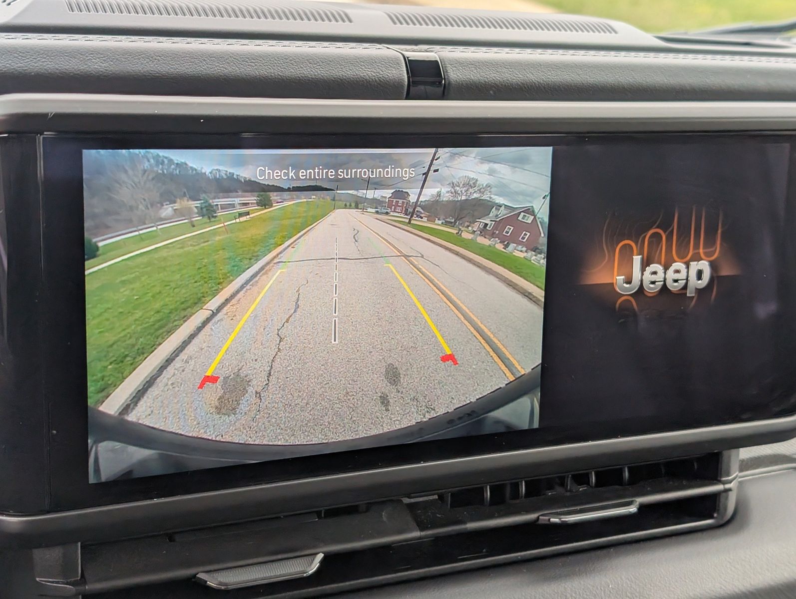 2025 Jeep Wrangler 4xe 38