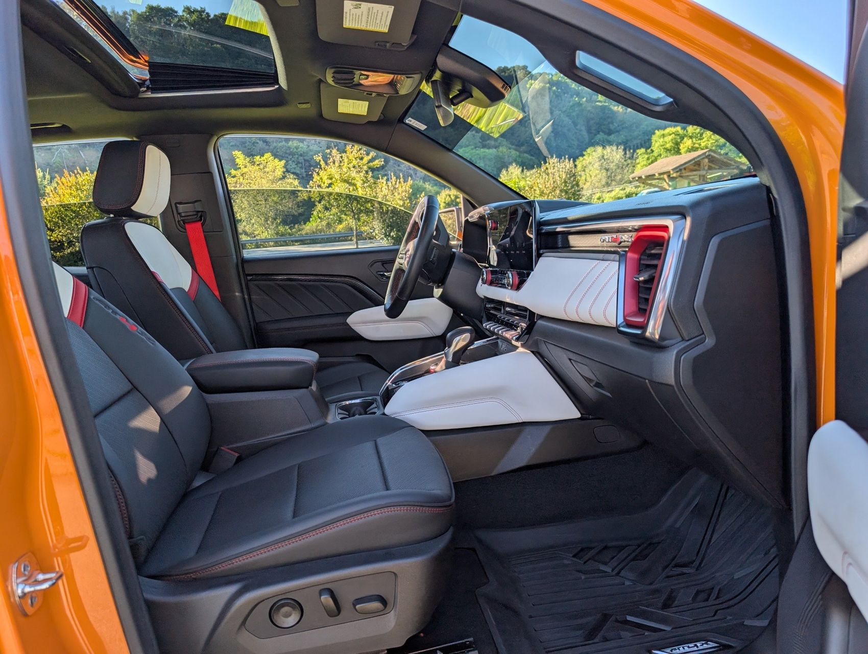 2025 GMC Canyon 94