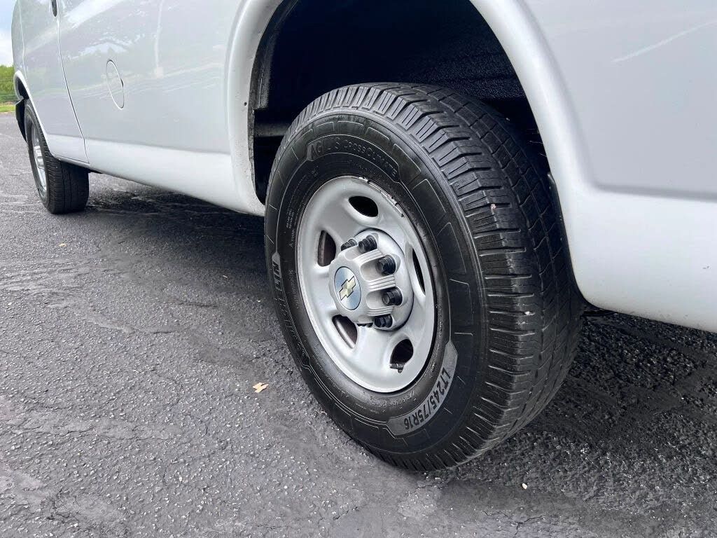 2021 Chevrolet Express Cargo #29