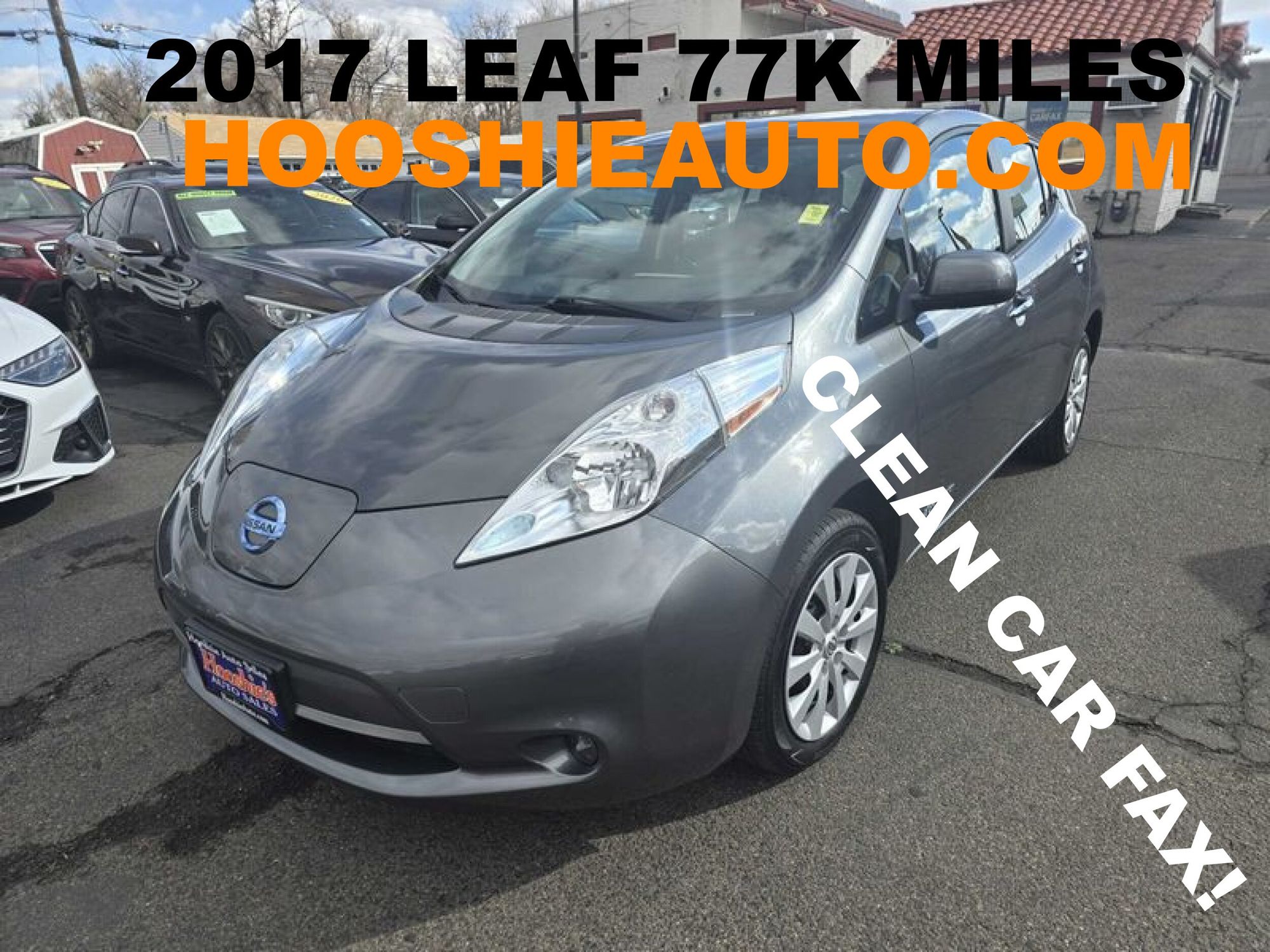 2017 Nissan Leaf S's photo