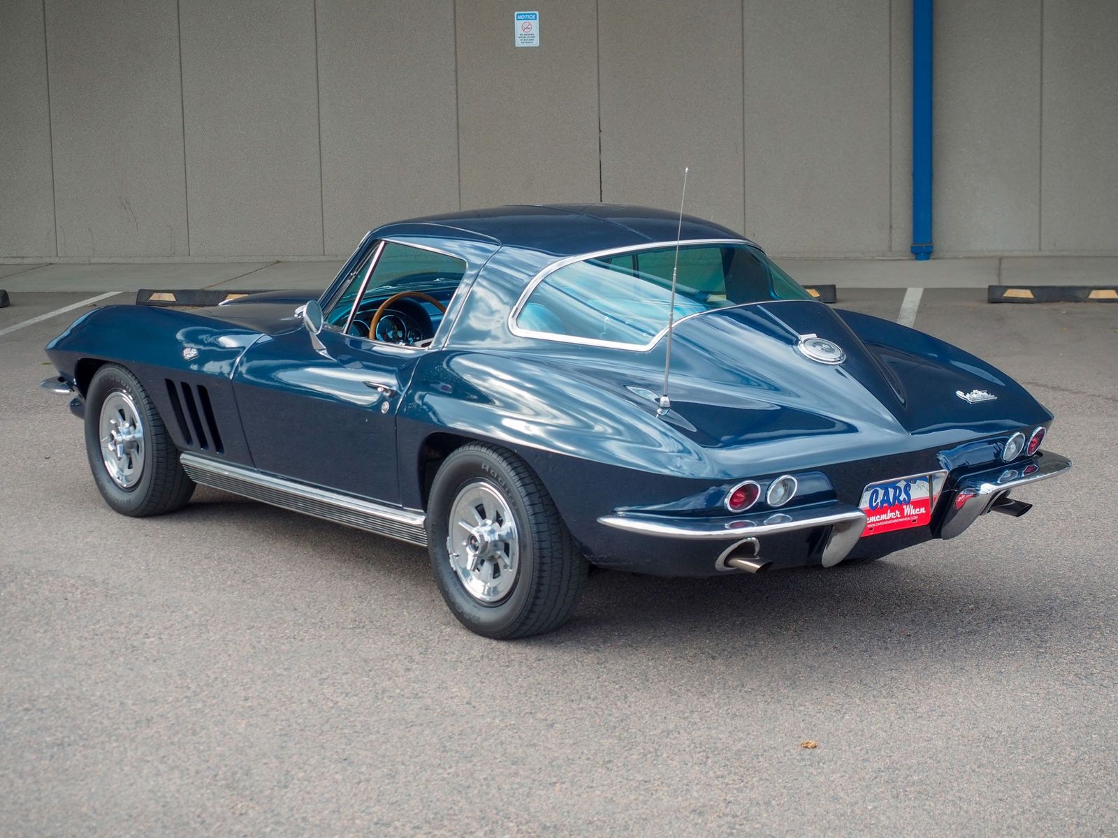 1966 Chevrolet Corvette 2