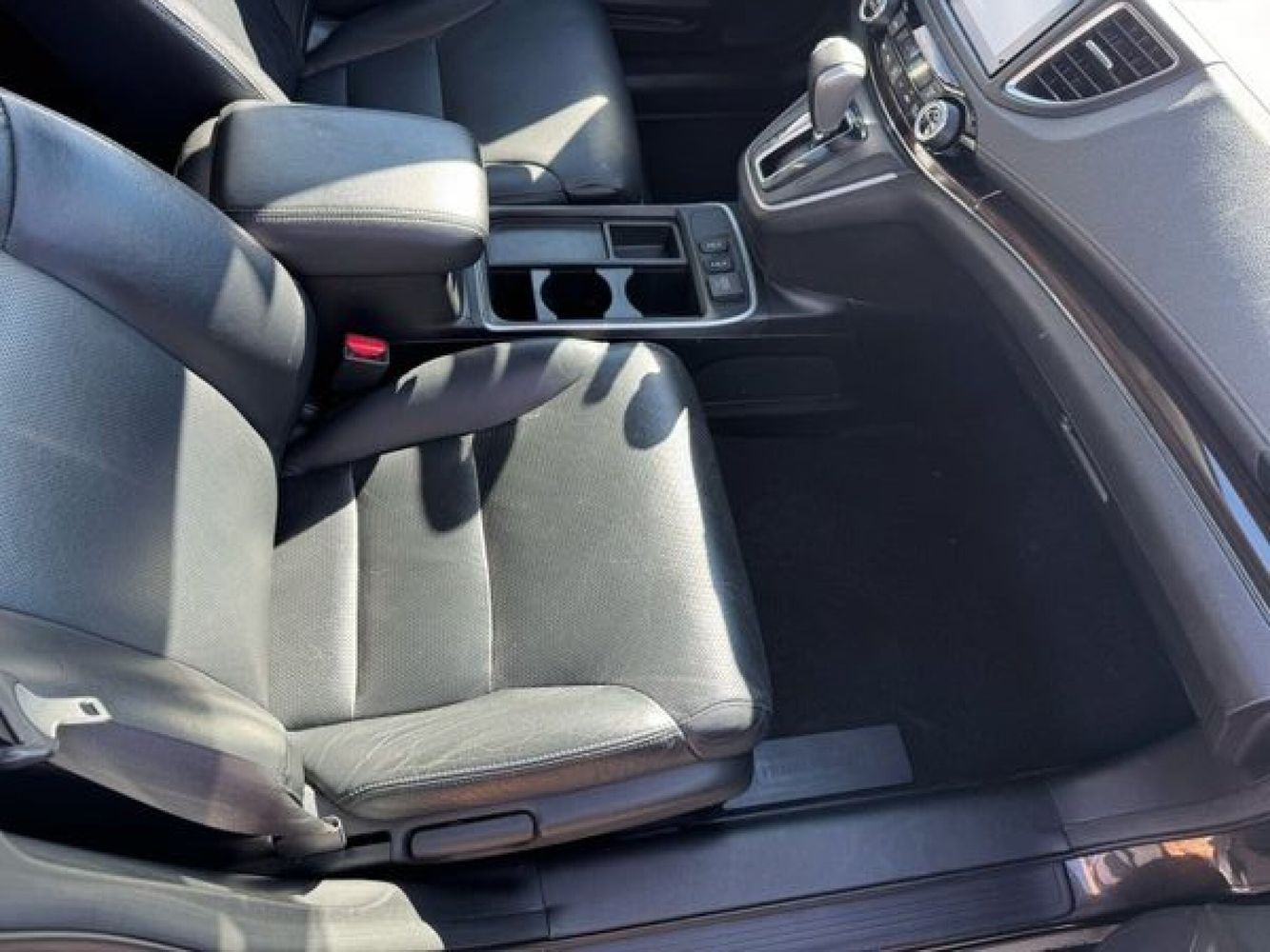 2015 Honda CR-V EX-L photo 18