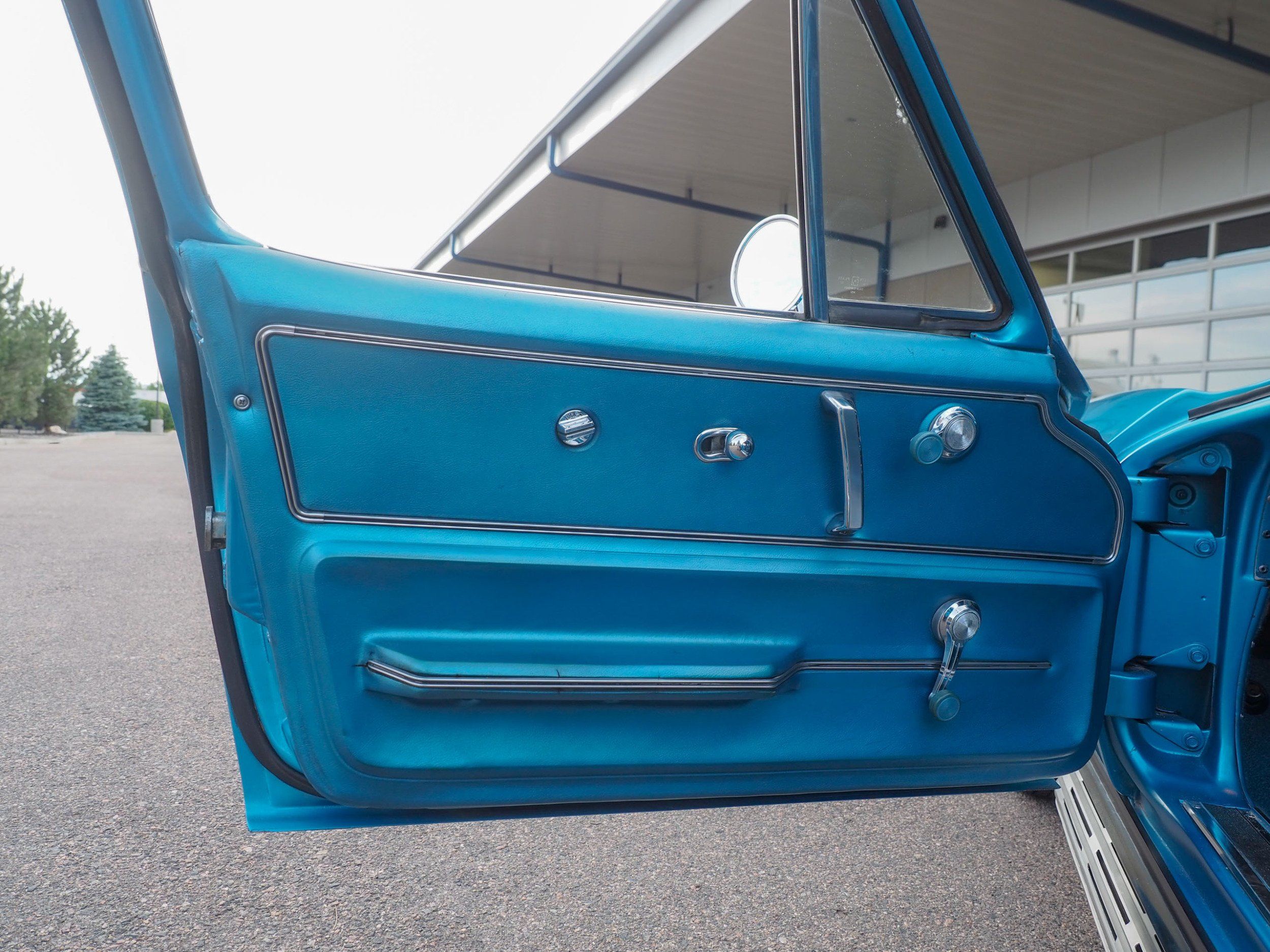 1967 Chevrolet Corvette Blue 
