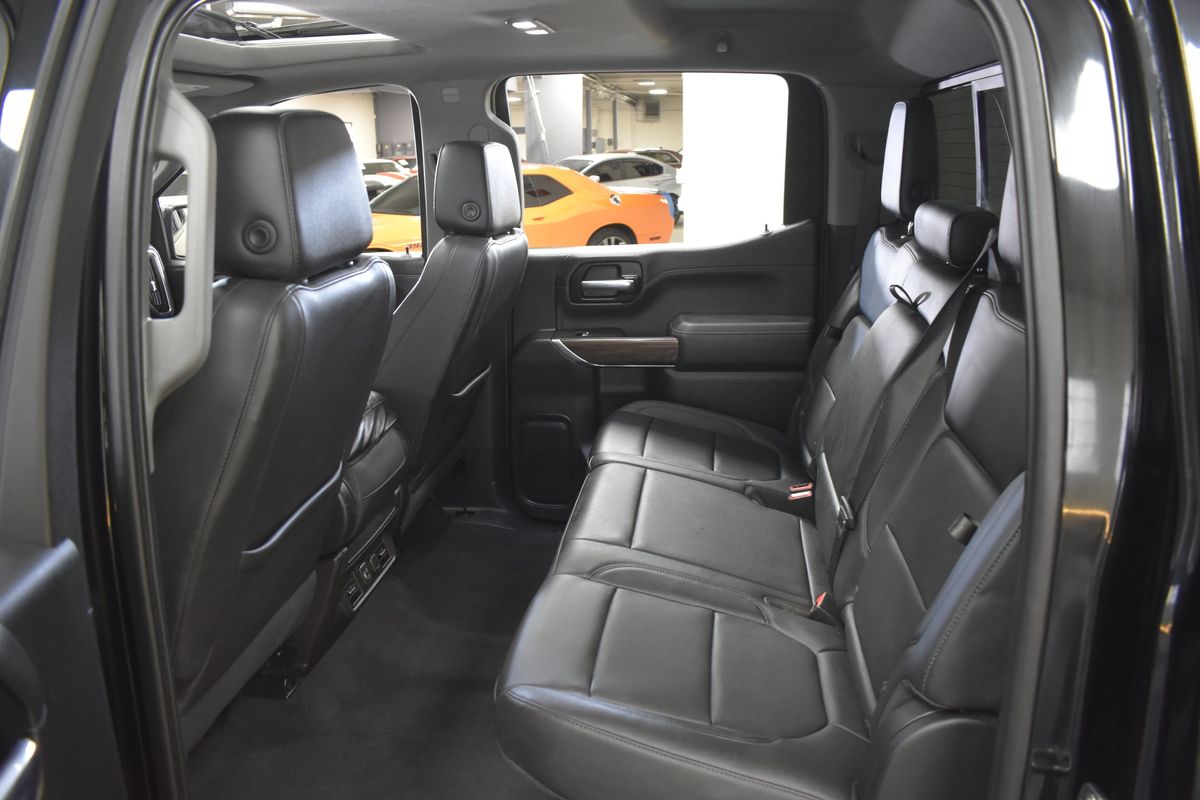 2020 Chevrolet Silverado 1500 4WD Crew Cab Short Bed LT