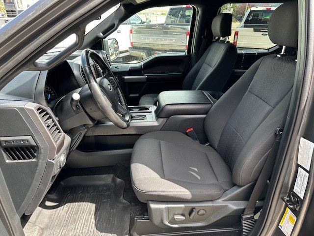 2019 Ford F-150 XLT photo 11