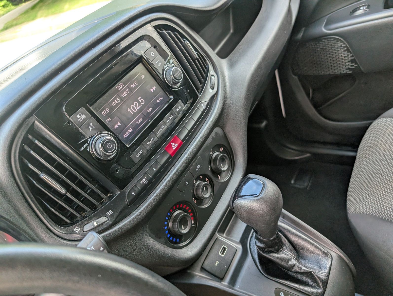 2021 Ram ProMaster City 38