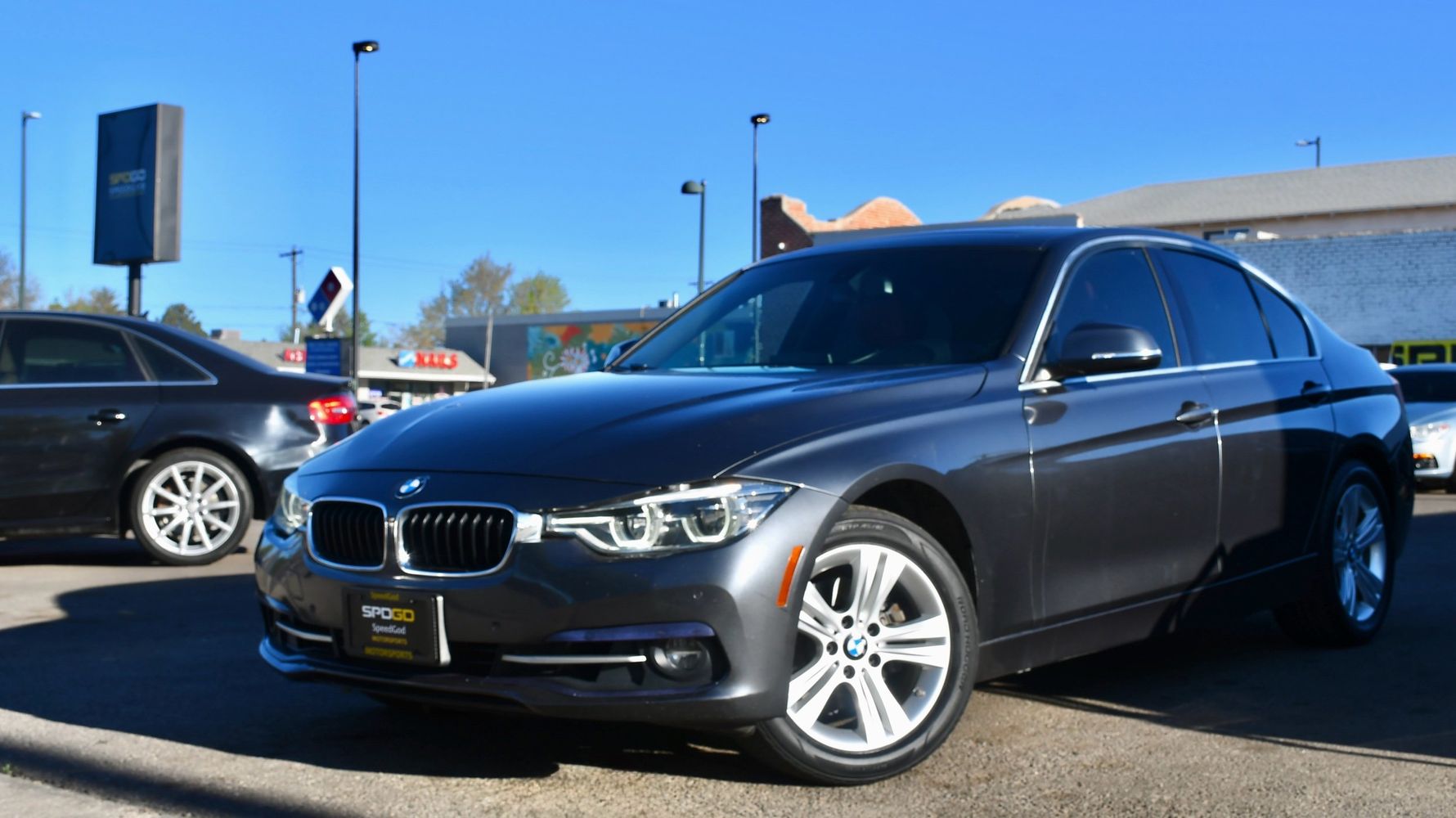 2018 BMW 3 Series 330i