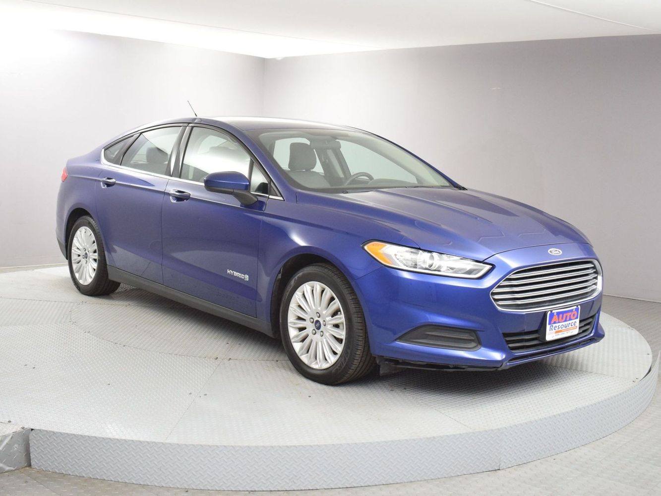 2016 Ford Fusion Hybrid S photo 11