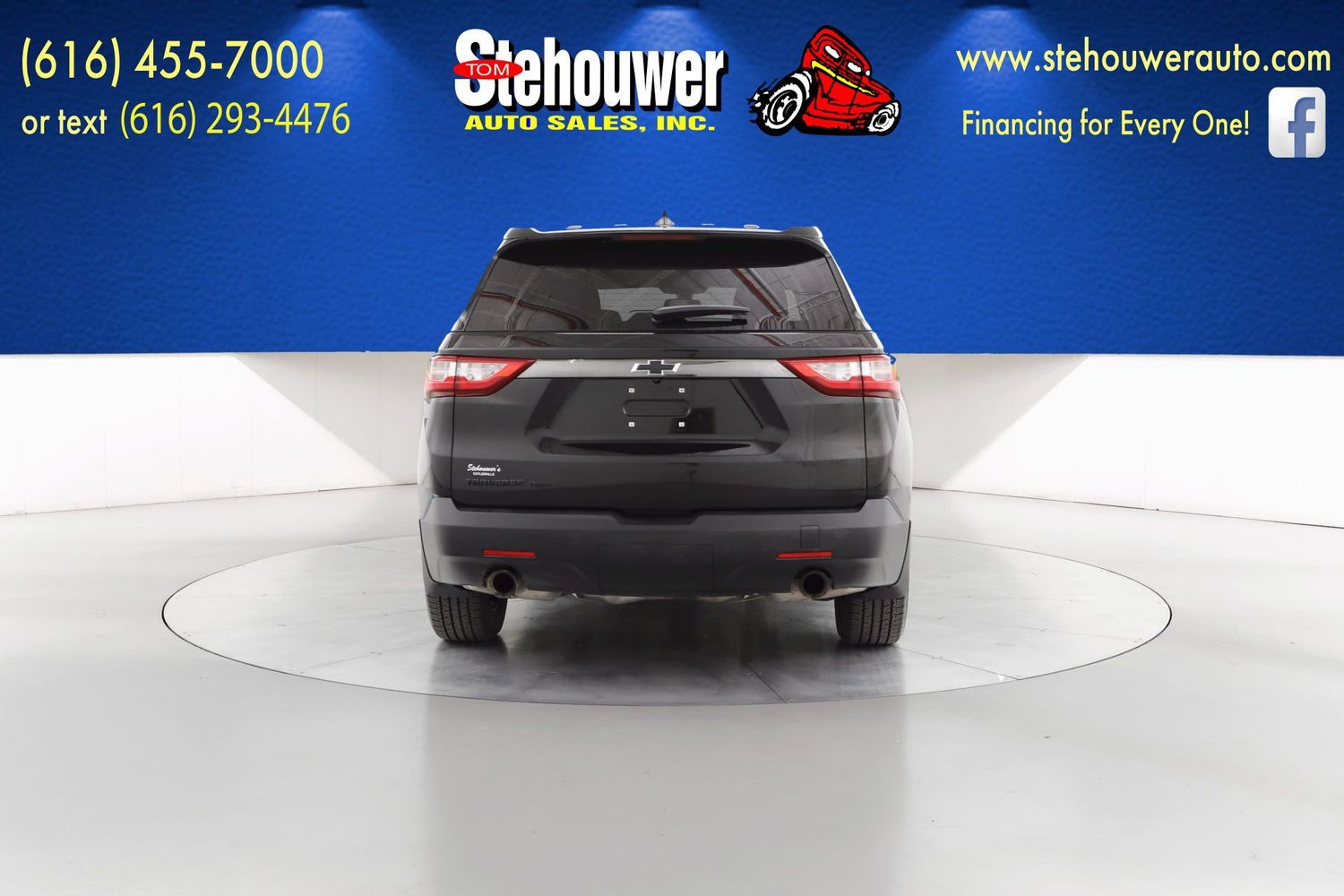 2019 Chevrolet Traverse LS photo 3