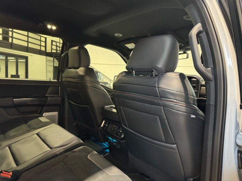 2025 Ford F-150 Raptor, photo 17