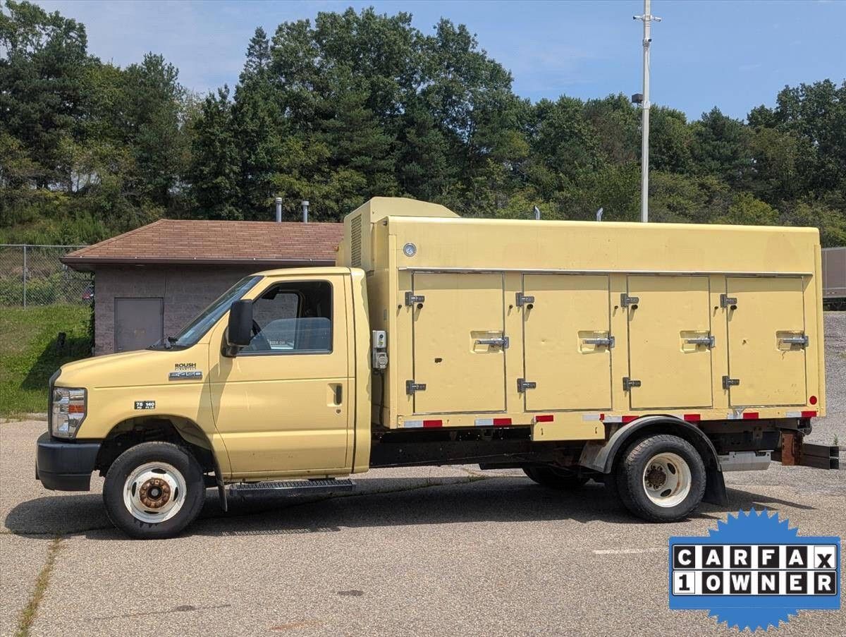2019 Ford E-450 photo 8