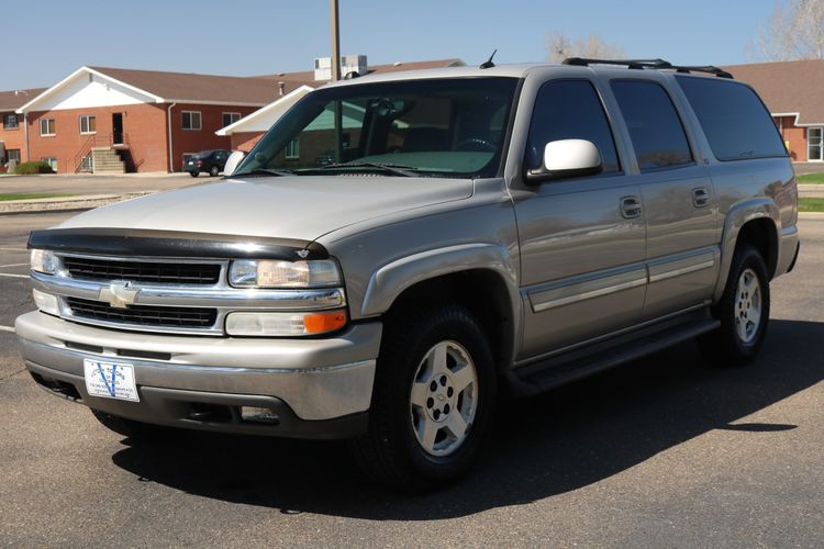 2005 Chevrolet Suburban 1500 LT | Victory Motors of Colorado