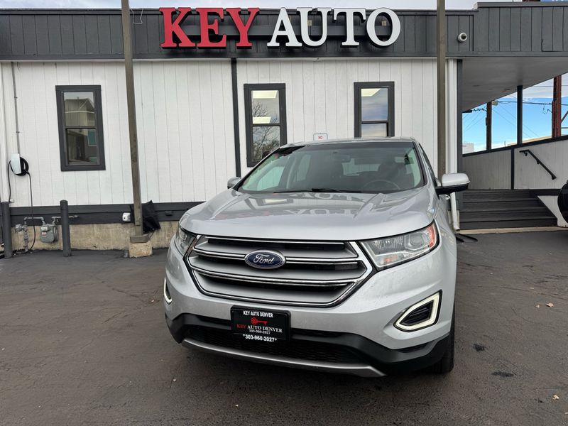2018 Ford Edge Titanium's photo