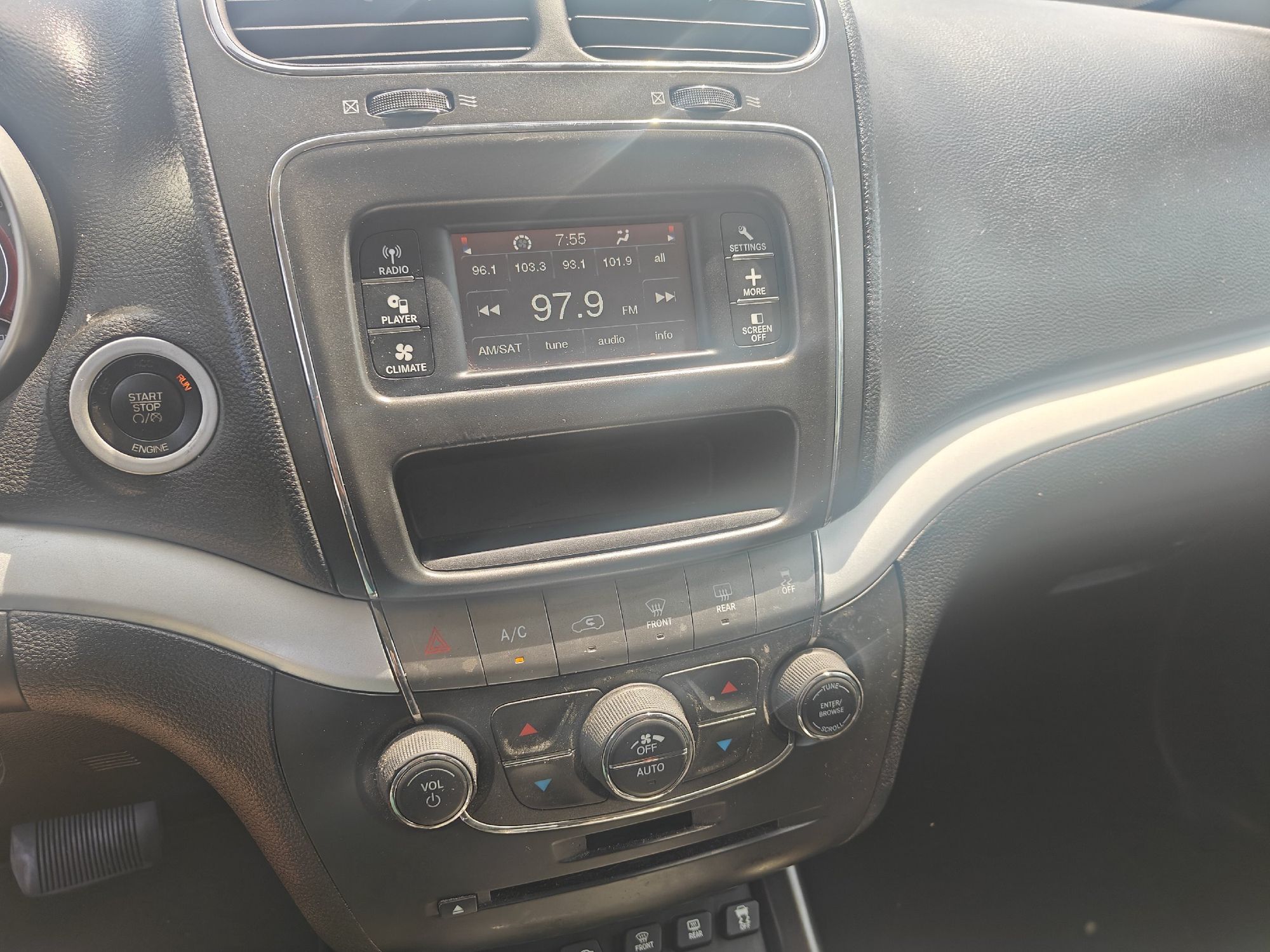2015 Dodge Journey SXT photo 17