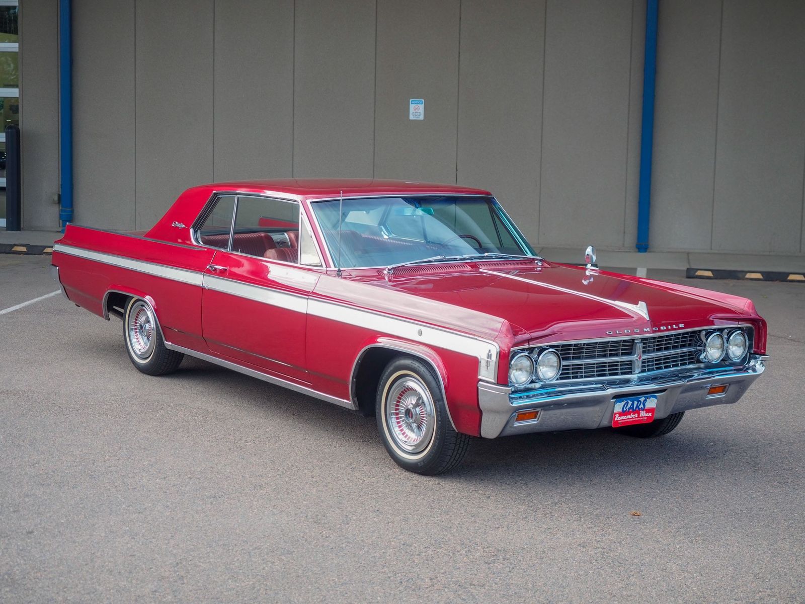 1963 Oldsmobile Starfire 5