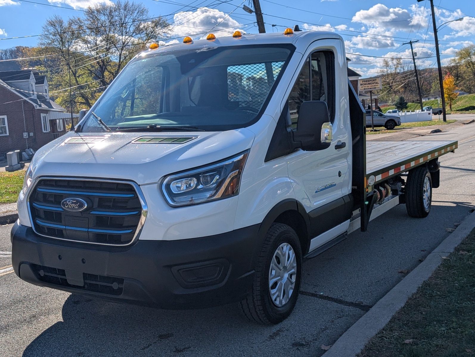 2023 Ford E-Transit-350 12