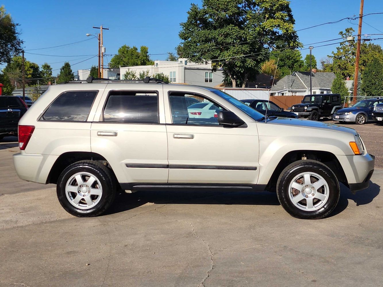 2008 Jeep Grand Cherokee Laredo photo 4