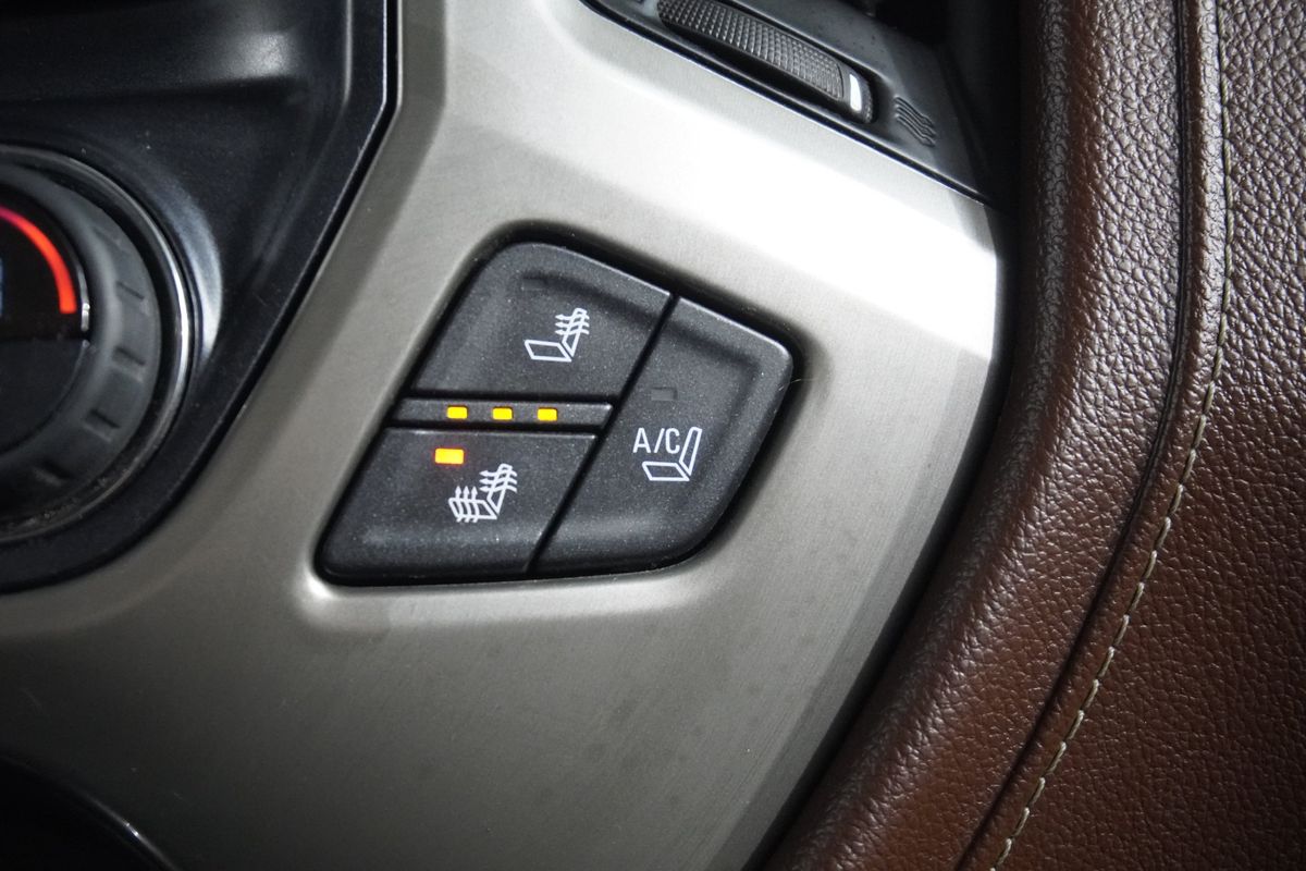 2014 Chevrolet Silverado 1500 High Country