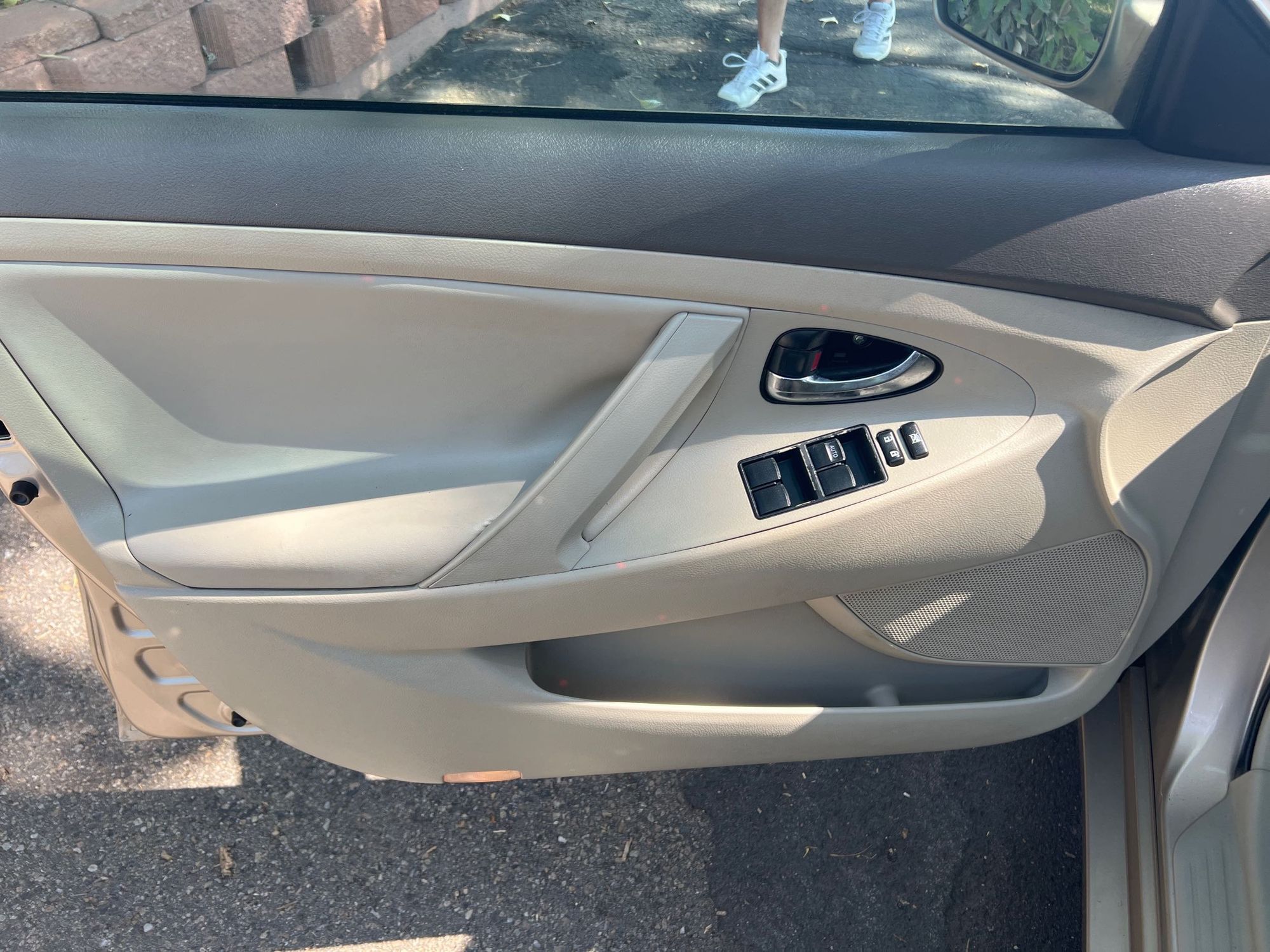 2008 Toyota Camry Hybrid Base photo 9