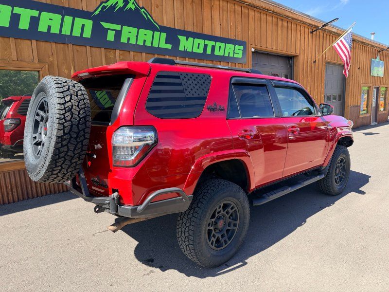 2017 Toyota 4Runner TRD Pro - Photo 3