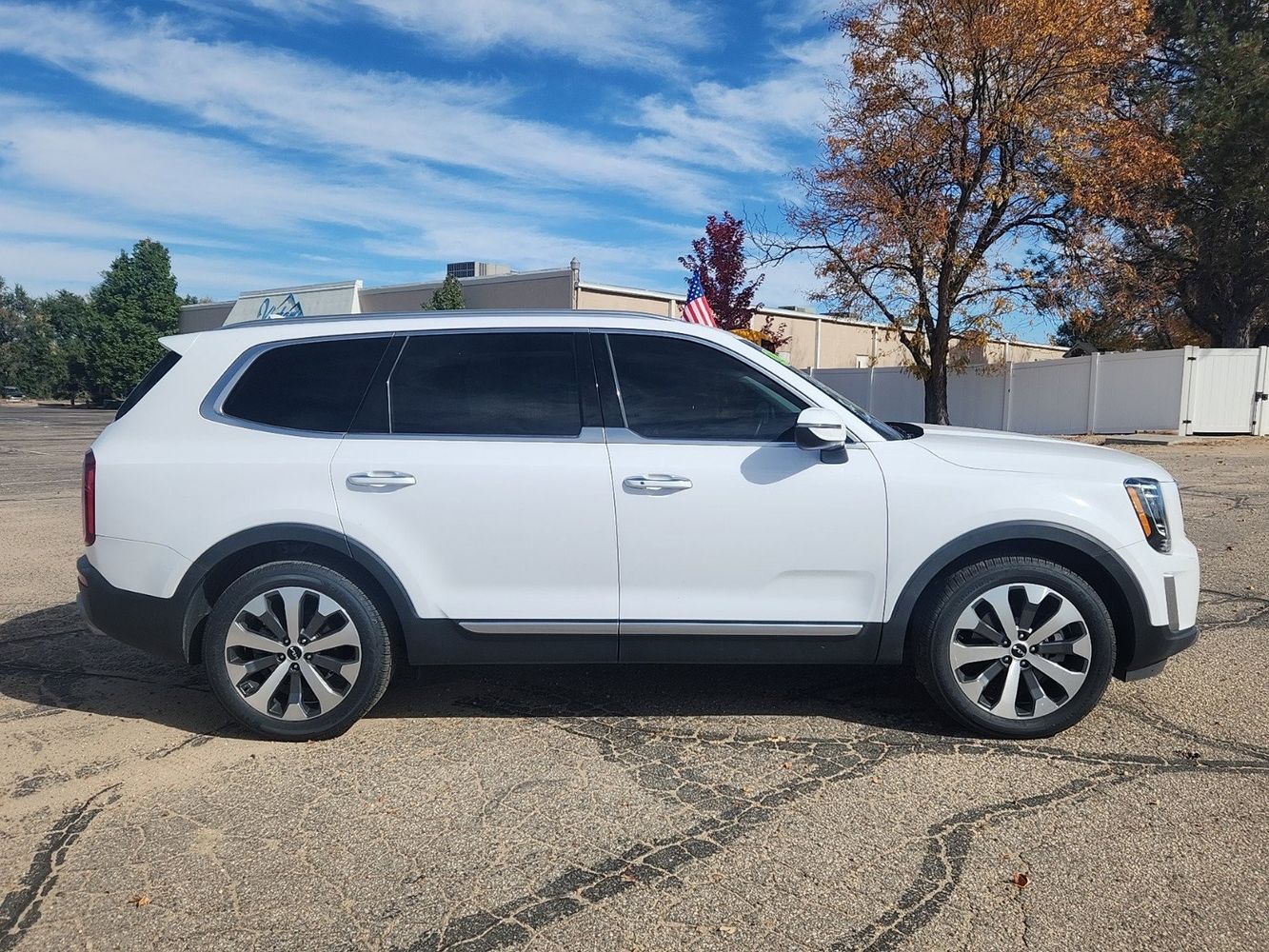 2022 Kia Telluride S 