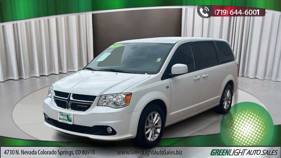 2019 Dodge Grand Caravan SE 35th Anniversary's photo