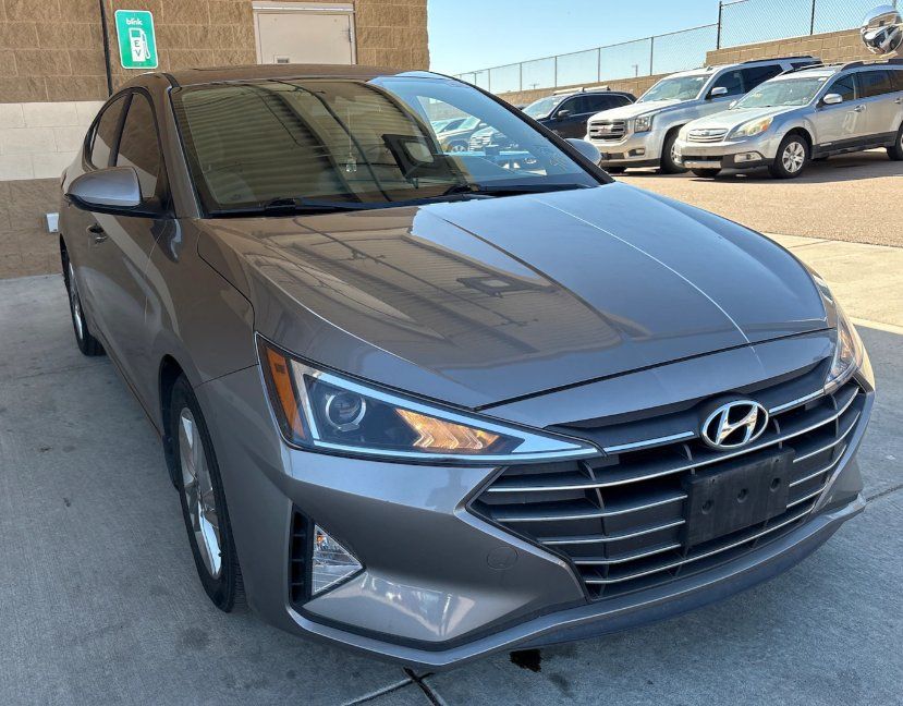 2020 Hyundai Elantra 2.0 Value Edition IVT SULEV's photo