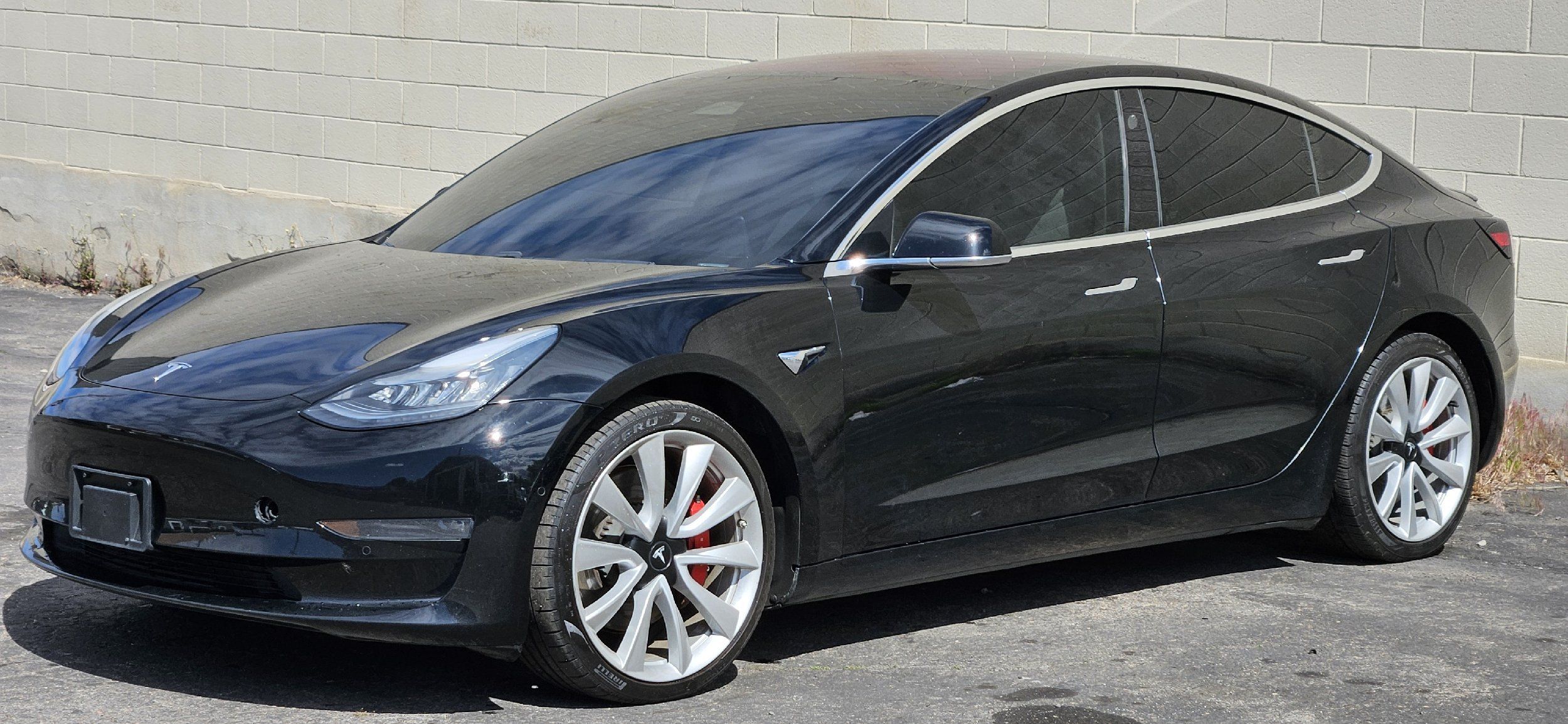 2018 Tesla Model 3 Long Range Dual Motor All-Wheel Drive's photo