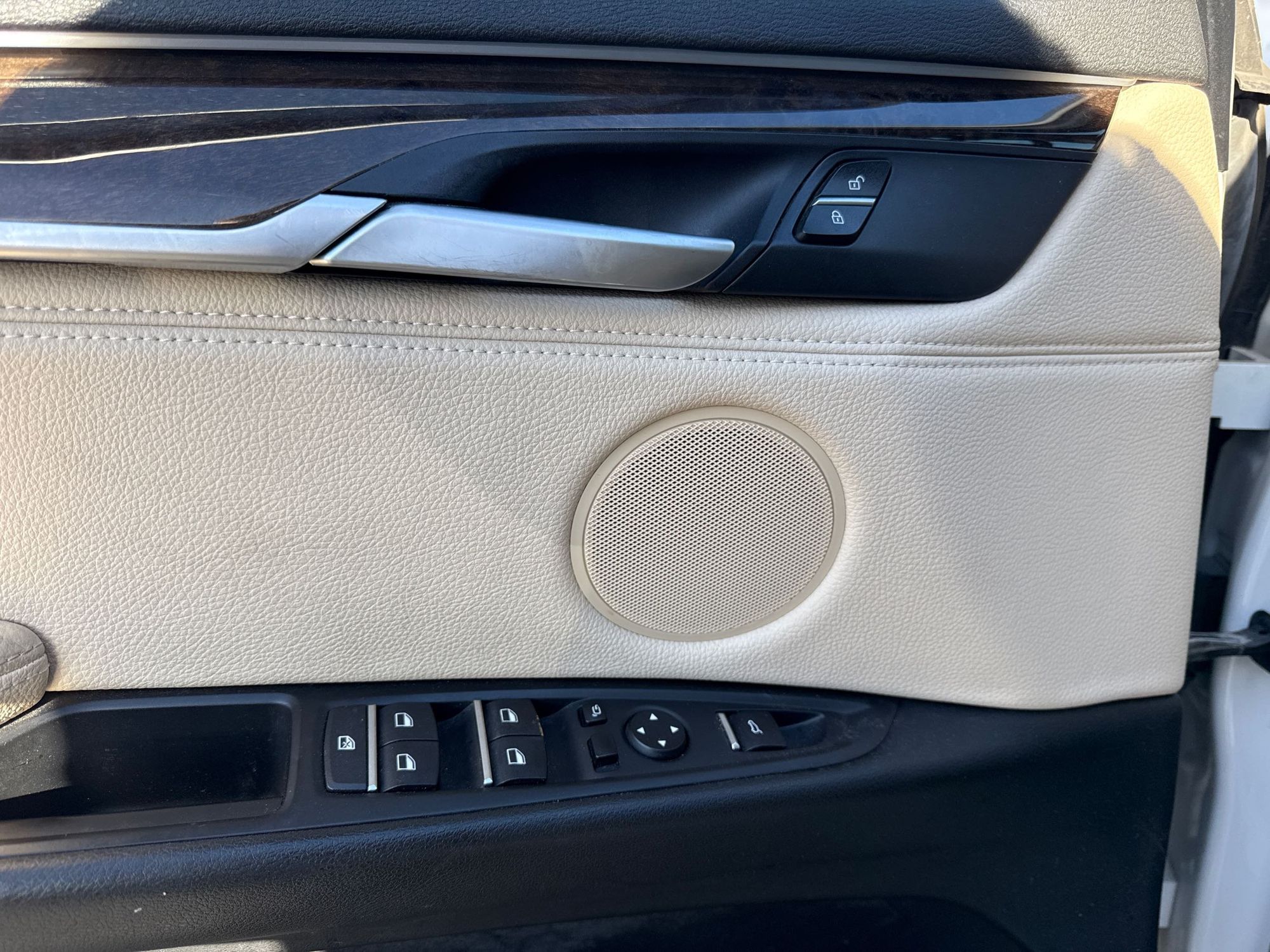 2016 Bmw X5 xDrive35i photo 24