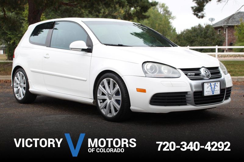 17RN0DFU04QXOM.jpg?h=500