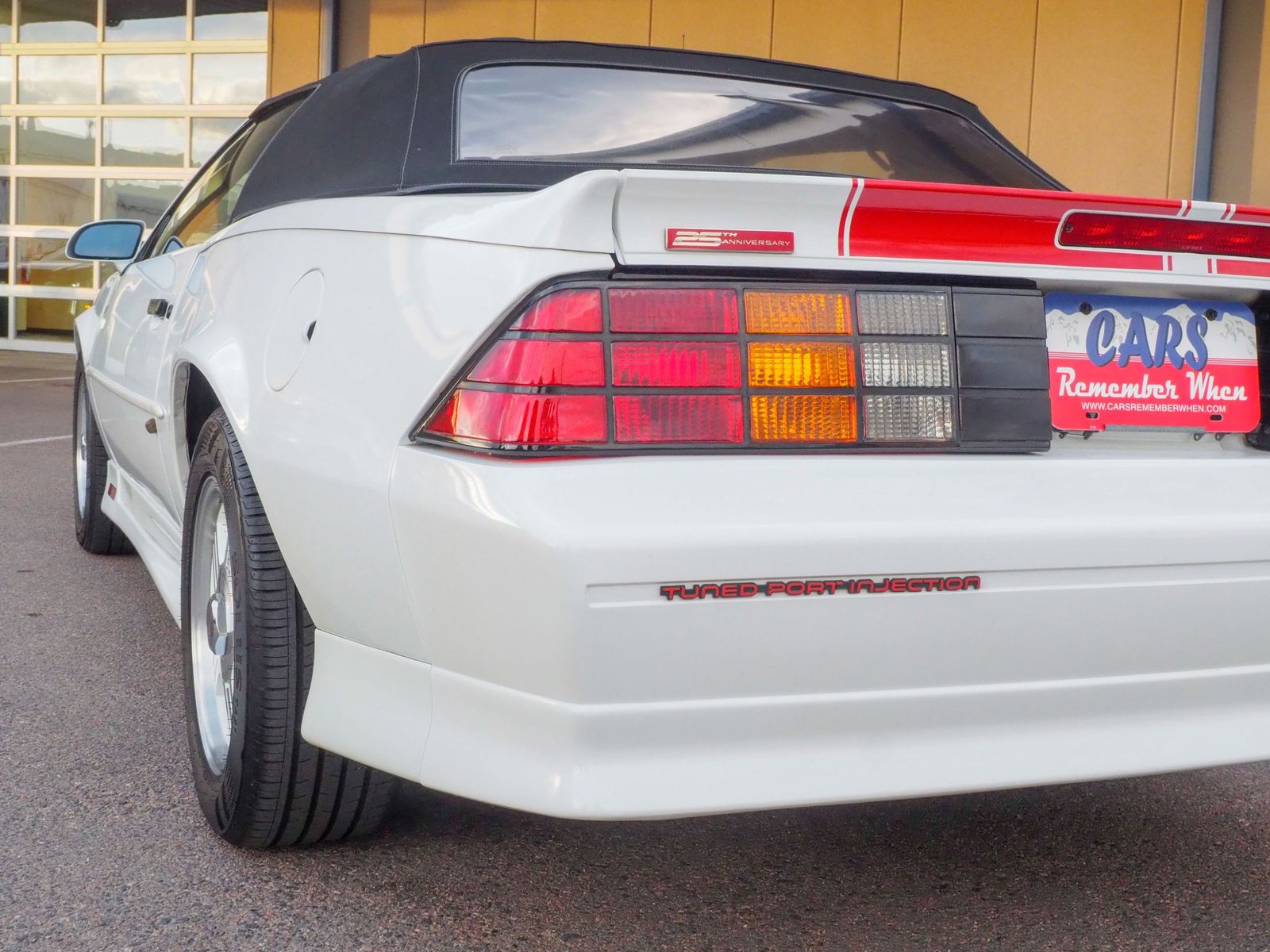 1992 Chevrolet Camaro 21